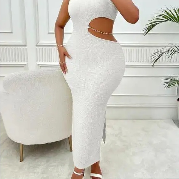 White Cut-Out Maxi Dress - Picture 3 of 9